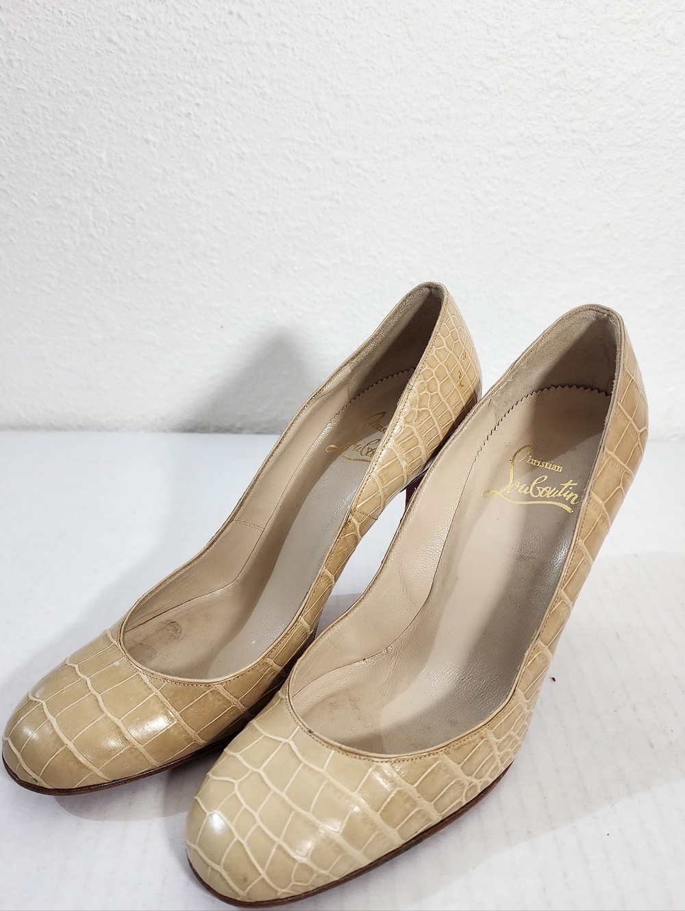 Christian Louboutin Vintage Nude Embossed Leather Cap Toe Pumps Heels EU 37 - Picture 14 of 14